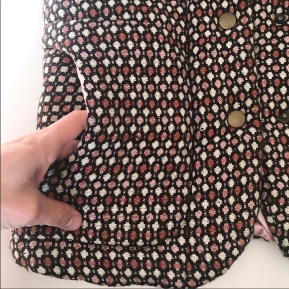 Charlotte Russe Embroidered Button-Up Vest - Picture 6 of 8